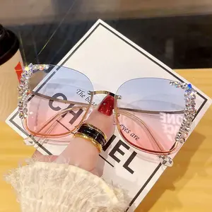 Unisex Luxury Cat Eye Shades - Oversized Retro Square UV Protection Round Face Reading Glasses