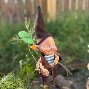 Duende Artisanal with Four-Leaf Clover Unique Collectible Figurine for Decoration