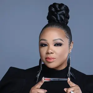 PGS Cosmetics “Summertime” Lipgloss  The perfect orange gloss  Lipstick