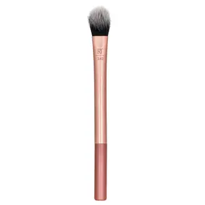 Real Techniques Kitten Paw Concealer Brush, 1 Brush