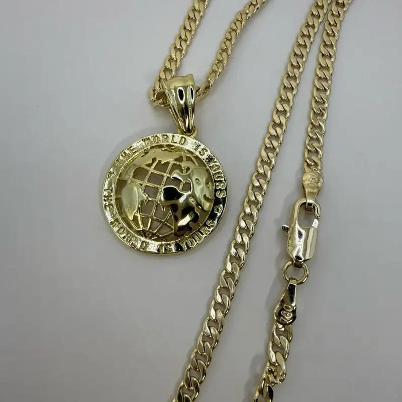 The World Is Yours Small Pendant Gold Plated The World Is Yours Small Pendant Gold Plated