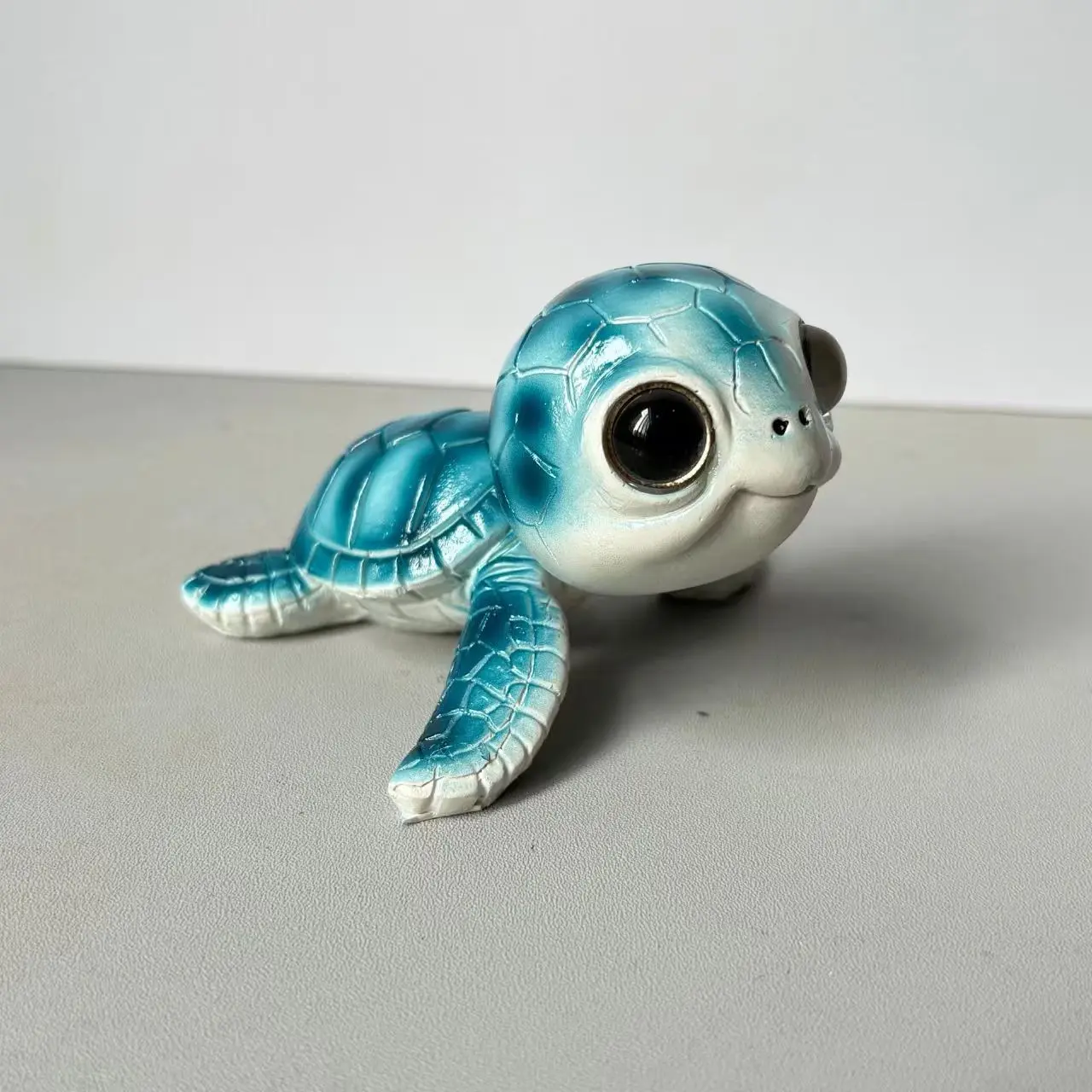 Cute Resin Turtle Statue, Miniature Sea Turtle Figurine, Indoor Outdoor Garden & Aquarium Decor, Aquarium Supplies, Perfect for Fish Tanks, Ocean Themed Gifts, Decorations