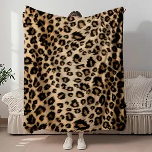 Everyday Use Flannel Soft Blanket Leopard Faux Fur Contemporary Chic Bedsheet Decorative Throw With Breathable Skin-friendly