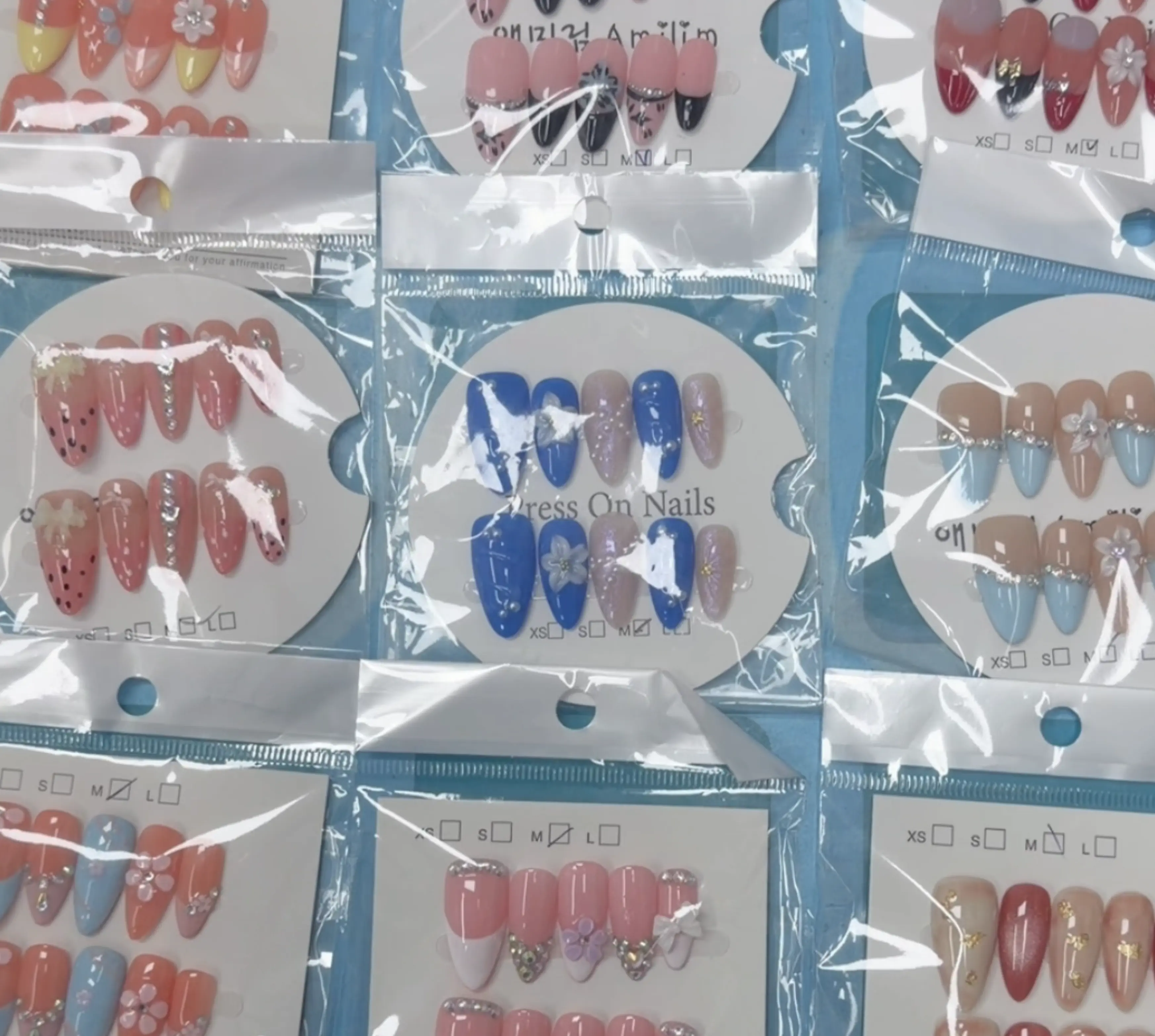 Remi(17624)gc.$30 for 20sets nails
