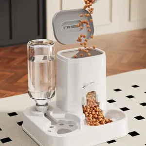 2-In-1 Automatic Pet Feeder, Large Capacity, Ideal for Dogs and Cats, Convenient Pet Supplies, Essential for Pet Owners