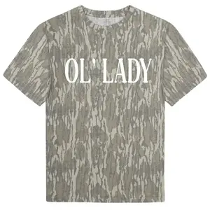 Ol’ Lady Men’s Cotton Round Neck Bottomland Mossy Oak Camo Cherry Graphic Short-Sleeve Top, Relaxed Fit Breathable Casual Menswear Shirt