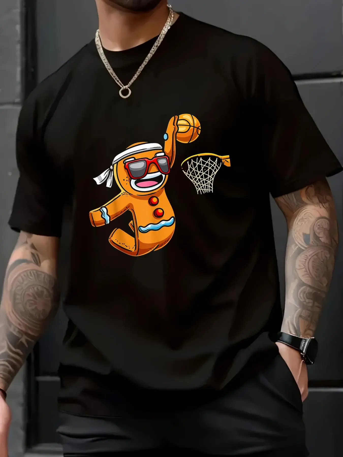 Men's Gingerbread Man Basketball Graphic Short-Sleeve Cotton T-Shirt, Casual Loose Fit Round Neck, All Seasons, Multi-Size, Avoid Ironing Prints, Menswear Top, Shortsleeve, Gingerbread Man Graphic Men's Short-Sleeve T-Shirts