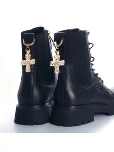 Exaggerated Punk Style Metal Cross Shoe Buckle Boot Accessory, Boho Fashion, All Seasons, No Choking Hazard, Iron Material