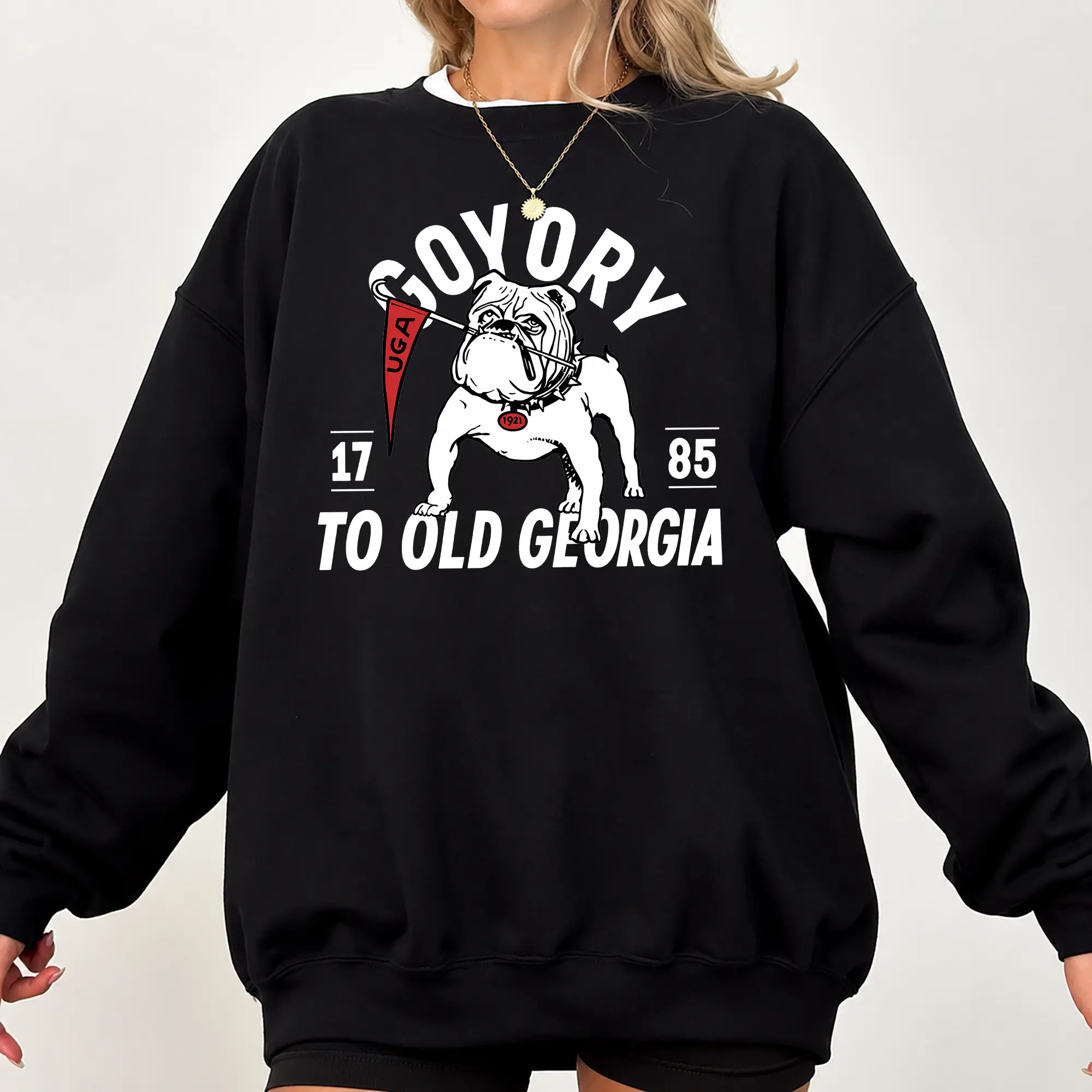 Vintage Bulldogs Sweatshirt, Retro Georgia Football Crewneck, Classic Game Day Pullover, College Fan Gift