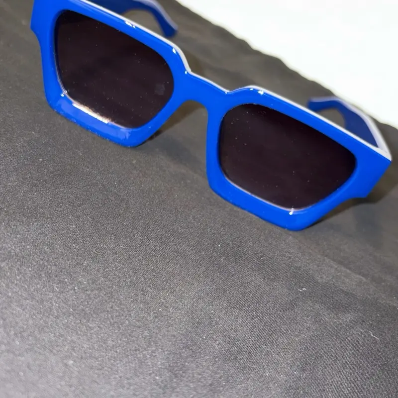 M.M Los Angeles Blue Fashion Sunglasses, Stylish Eyewear Accessory