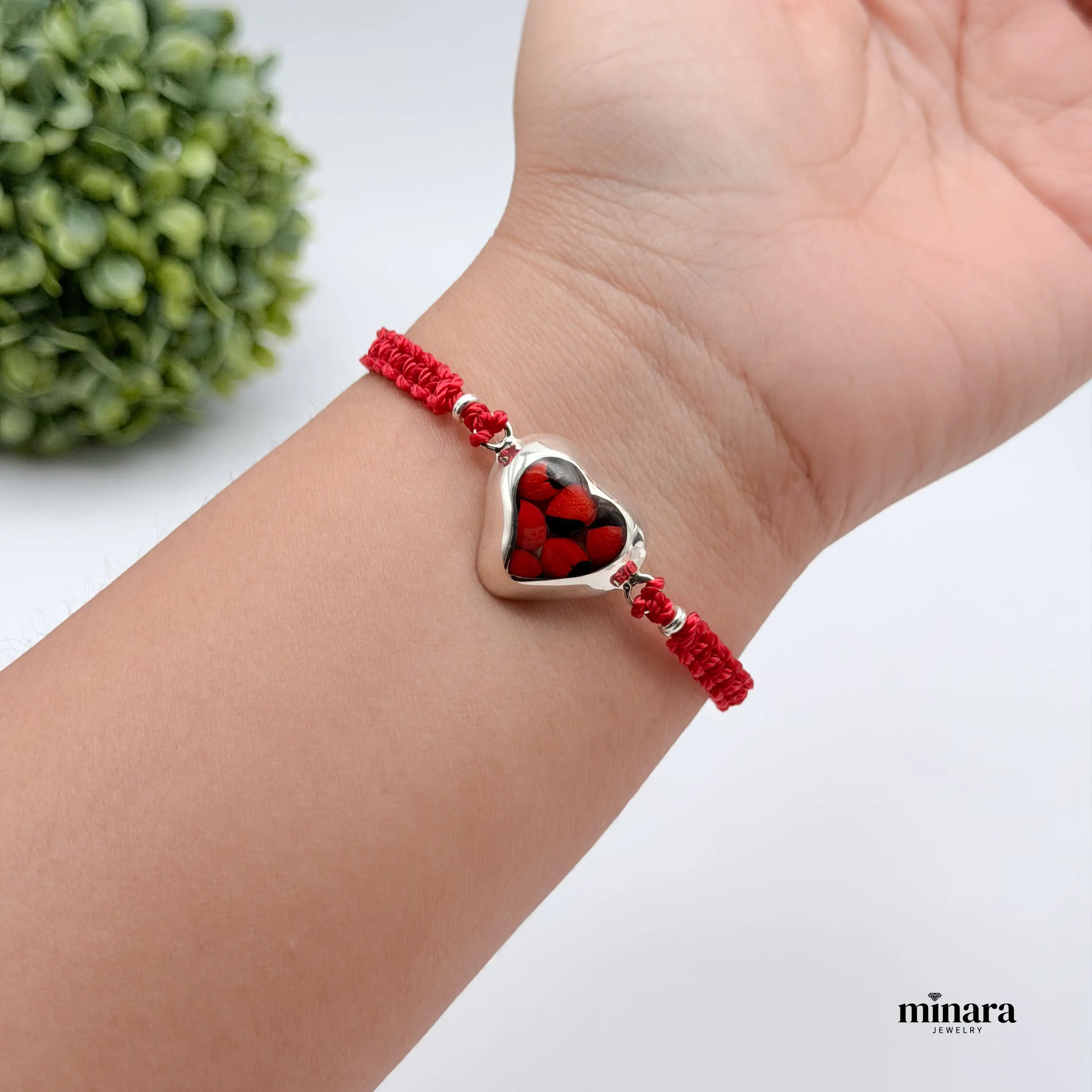 MINARA 950 Silver - Hilo Rojo Huayruro - Adjustable Red Thread Bracelet with Natural Huayruro Seed 6'' to 8''