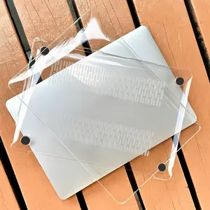 Ultra-Thin Plastic Case, Polycarbonate Cover for Macbook Air & Pro Models, Lightweight Design, Anti-Slip Feet, Durable Protection for Apple Laptops