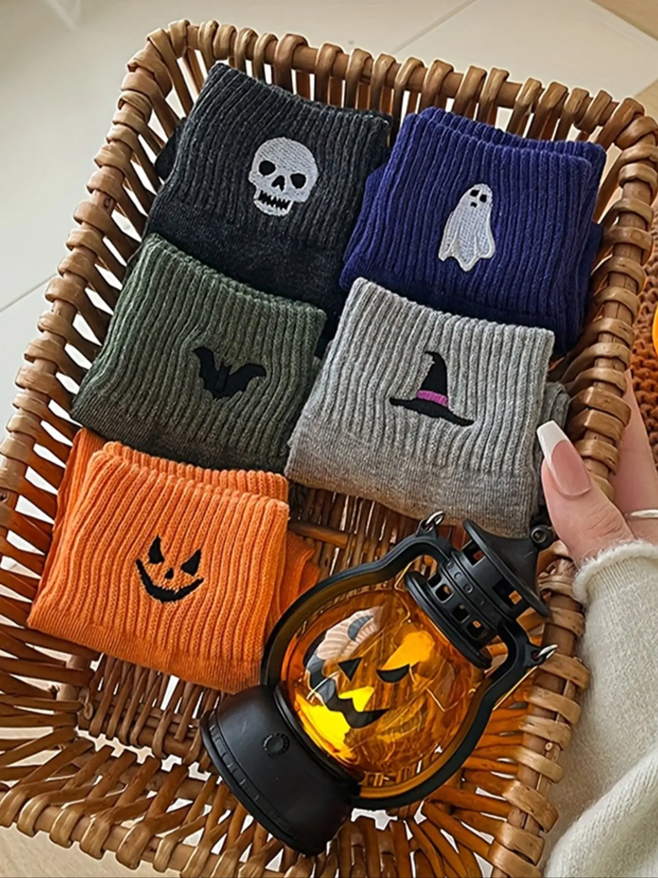 Women's Cartoon Pattern Knitted Socks, 5 Pairs Casual Fitted Mid-Calf Sock Set for Daily Wear, Thick Fabric, Ideal for Fall & Winter