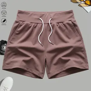 Women’s quick-dry, breathable running shorts with pockets—ideal for summer workouts and a summery vibe.