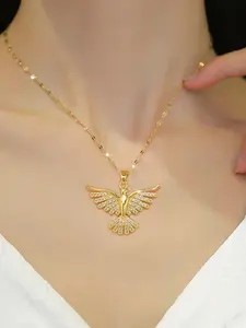 Eagle Bird Women's Stainless Steel Necklace, Suitable for All Seasons, Elegant Jewelry for Daily Wear, Durable and Stylish Accessory
