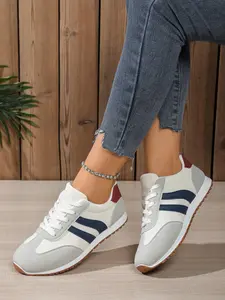 Women's new casual lace-up sneakers, Stylish sneaker, four-season outdoor walking shoes, simple and versatile thick-soled height-increasing comfortable casual shoes, suitable for everyday casual wear and commuting, a must-have for gifts