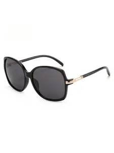 Trendy Cat Eye Oversized Sunglasses for Women Stylish UV Protection Fashionable Retro Chic Eyewear Perfect for Summer Outfits and Beach Vacations