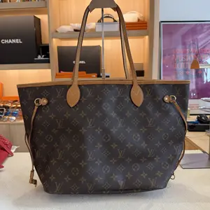 Pre-owned Louis Vuitton Monogram Neverfull MM Tote Bag