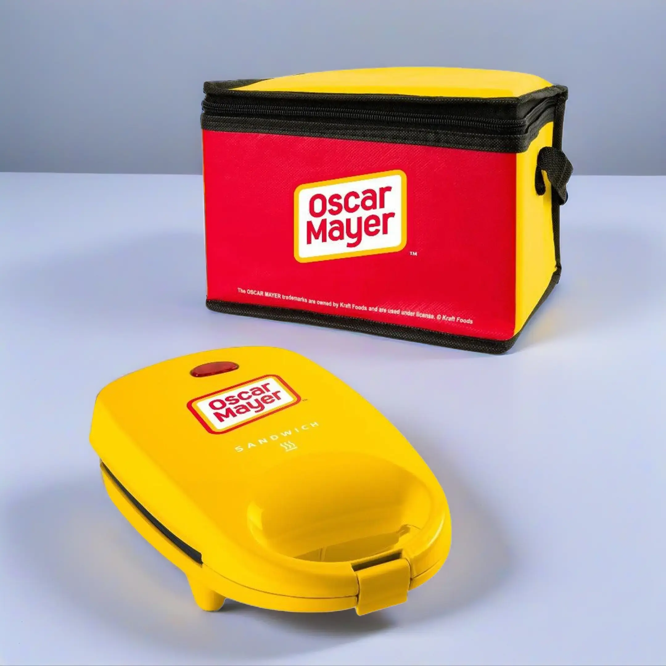 Oscar Mayer Sandwich Maker with Beverage Cooler Bag
