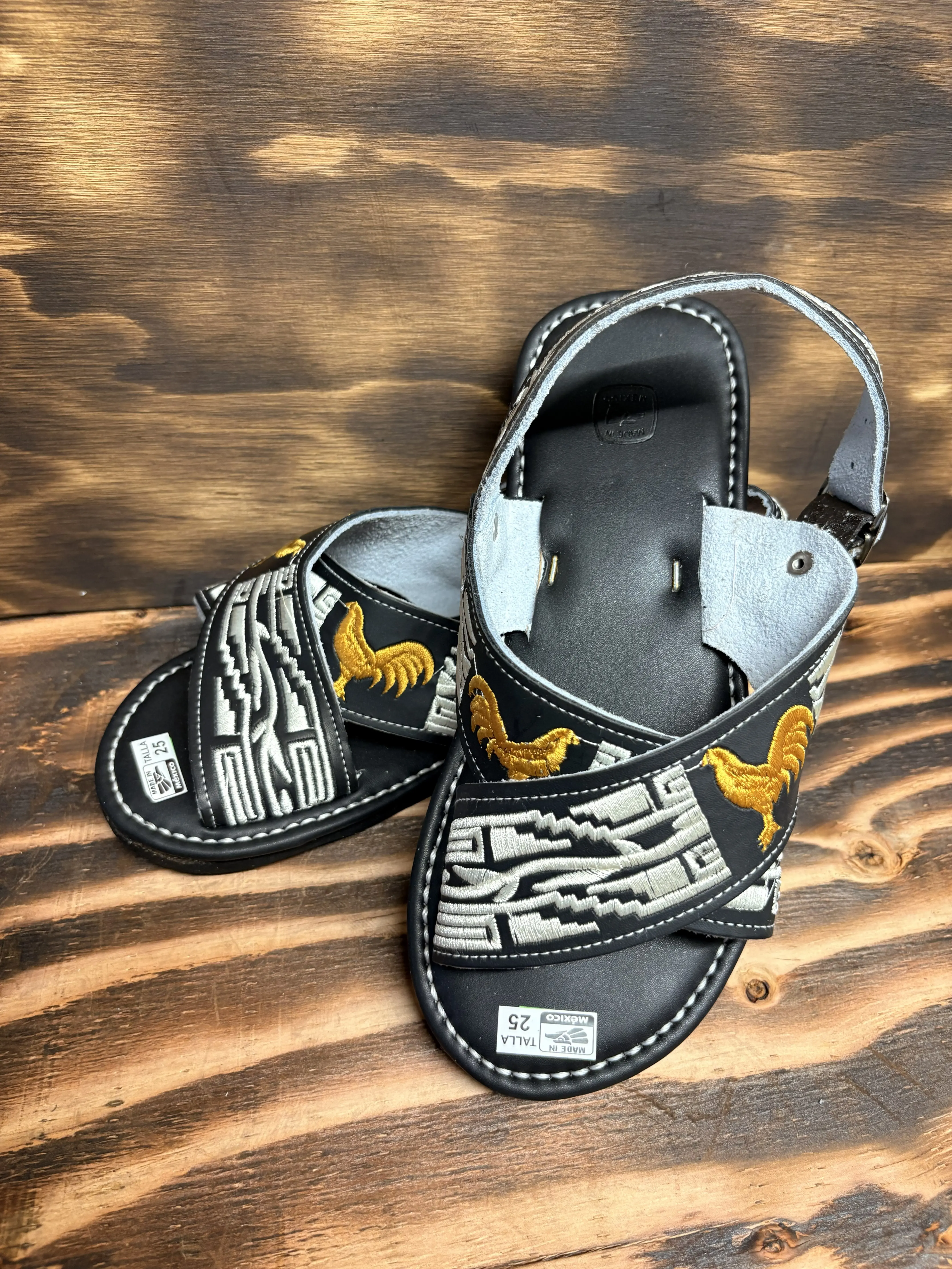 Huarache Cruzado Gallo Blanco/Dorado