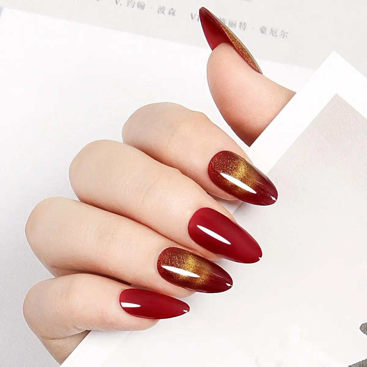 Cat Eye Design Red Press on Fake Nail for Women&Girls Nail Art 24pcs/set Fashion Press on Nails 24 Jelly Nail Tabs& 1 Nail File on Nail‘s Kit for Women’s Gift