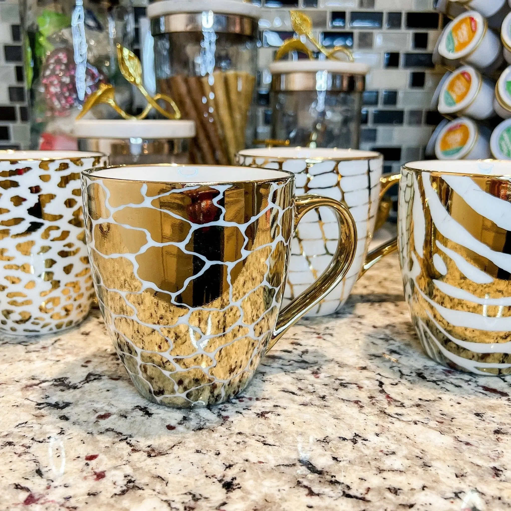 Gold Metallic Animal Pattern Print Coffee Mug (19oz)