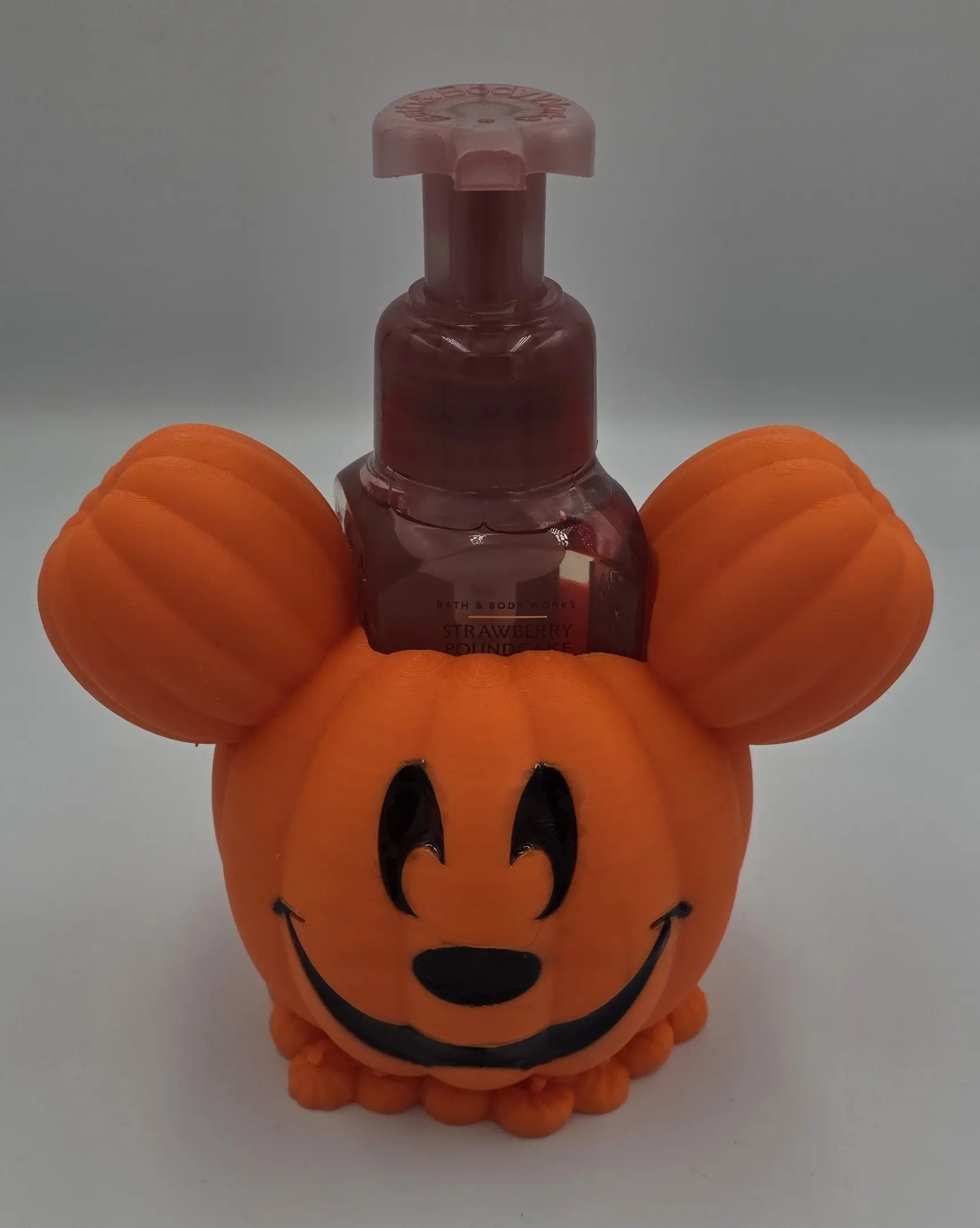 Pumpkin Mouse Soap Dispenser Holder – Halloween Bathroom Decor