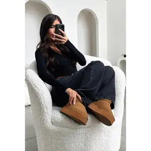 Eesha Platform Boots - Chestnut