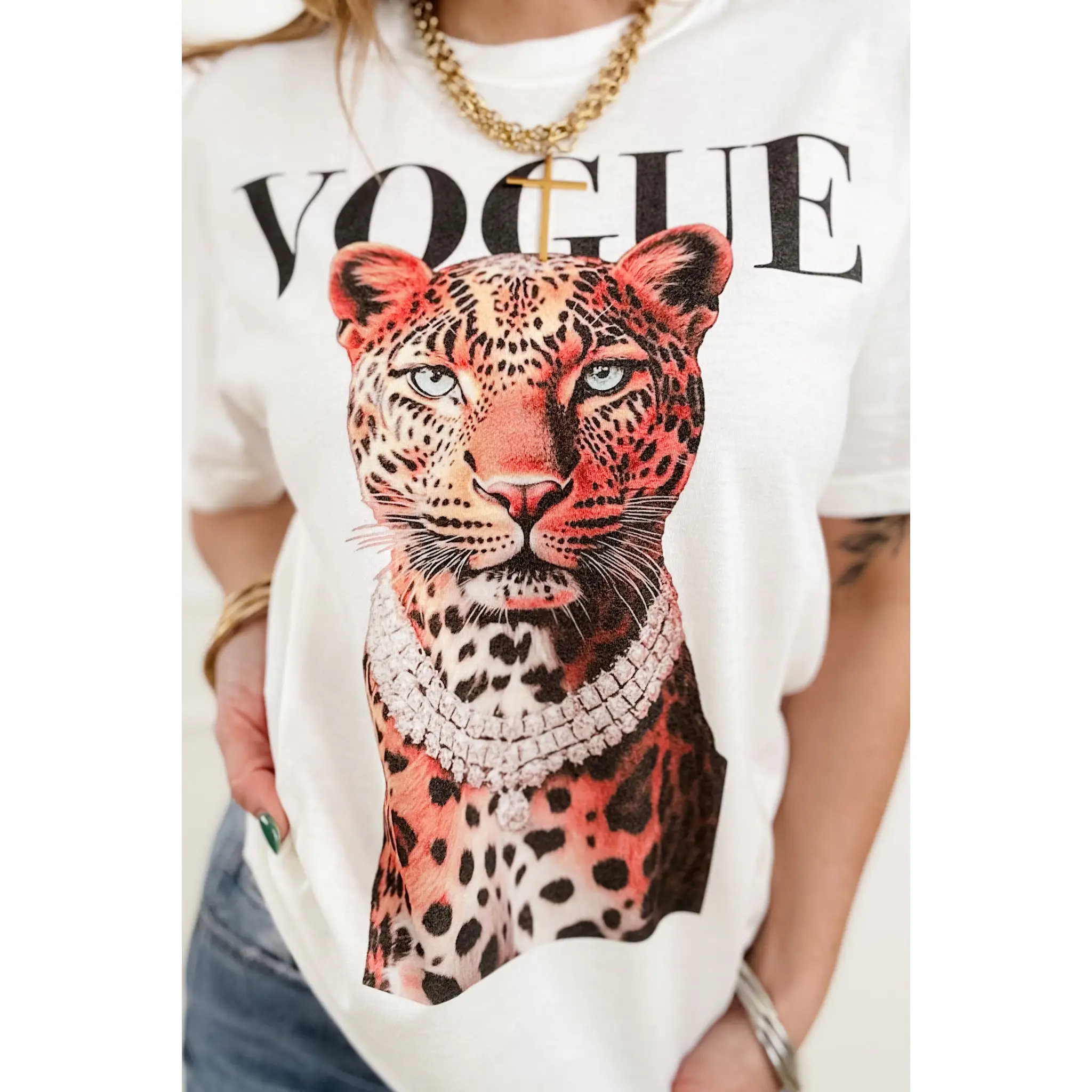 Plus/Reg Short Sleeve Vogue Cheetah Graphic Tee