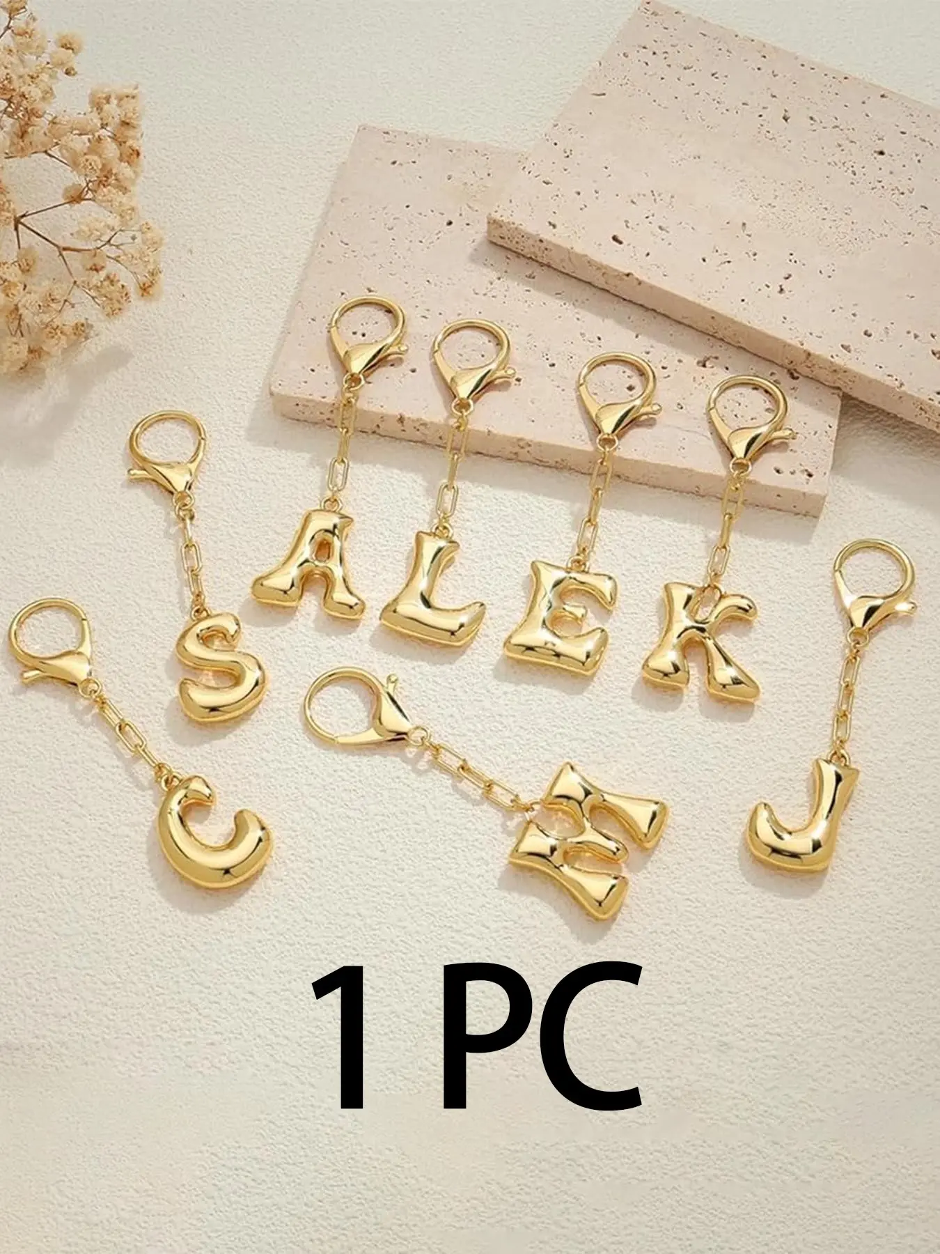 Initials Keychain, Fashionable Personalized Alphabet Keychain for Women & Men, Trendy All-match & Exquisite Keychain for Birthday Gift