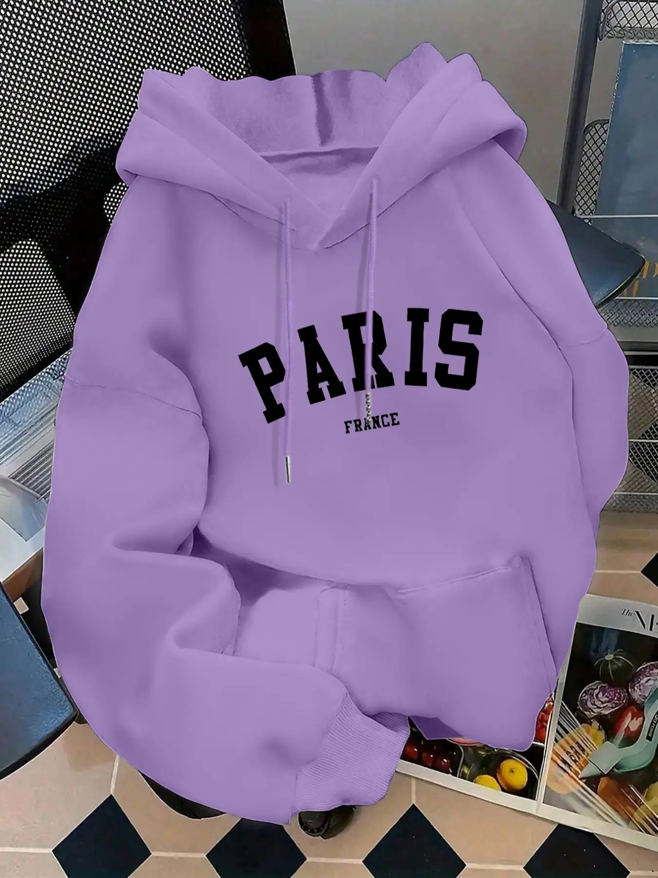 Women's fashionable hoodie with retro style. Paris letter pattern on the baggy pocket. Women's Casual Hooded Sweatshirt for winter and autumn. Long-sleeved and versatile. Suitable for daily wear and casual parties. Womenswear