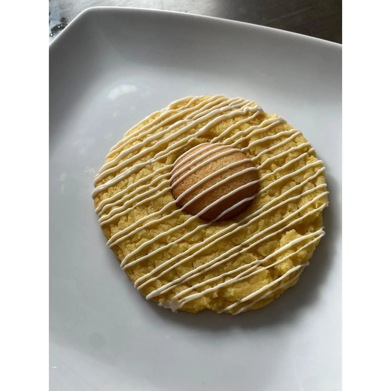 (2)Banana Pudding Cookie - Golden Brown with White Drizzle, Round Shape, Ideal for Snacking