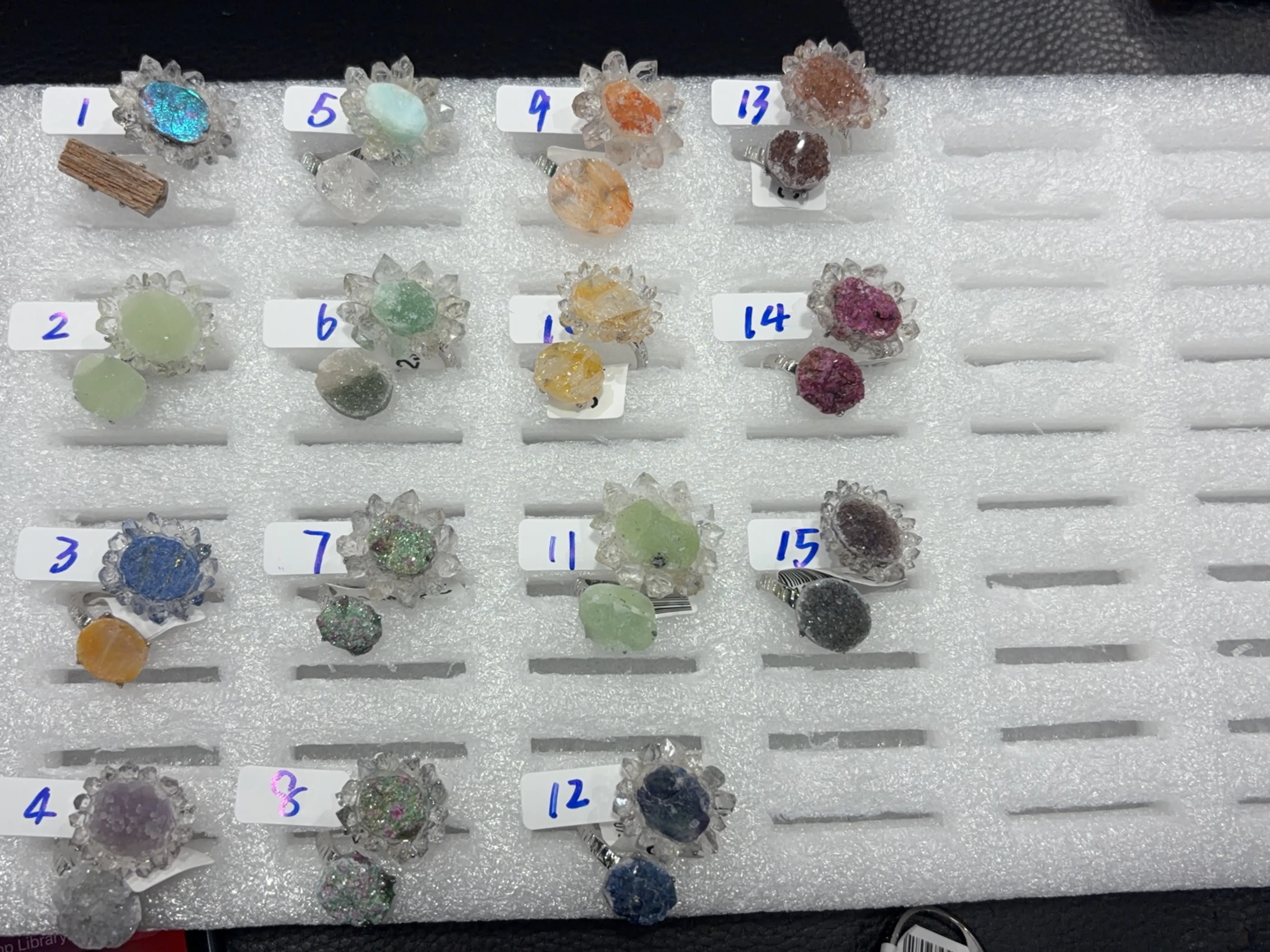 Wen(8214)gc.Raw stone sunflower ring