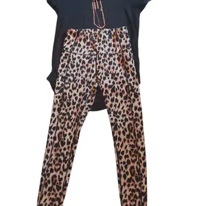 Paparazzi Jewelry Complete Outfit with Victoria Secret Leopard Print Leggings, Black Shirt & Copper Earrings/Necklace Set