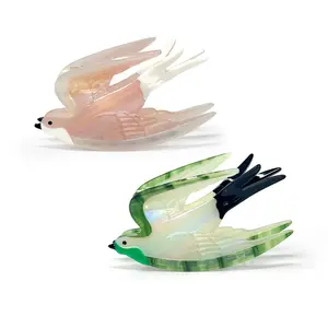 Fork-Tailed Bird Hair Claw Clip – Colorful & Nature-Inspired