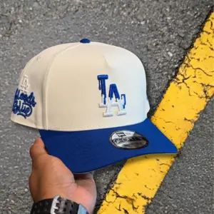 New Era Los Angeles Dodgers 9FORTY Adjustable Baseball Cap – Black & Raised LA Embroidery, Classic MLB Casual Streetwear Hat, Collector’s Limited Edition 2026 Urban Streetwear Gorra premium, moda urbana para hombres y mujeres