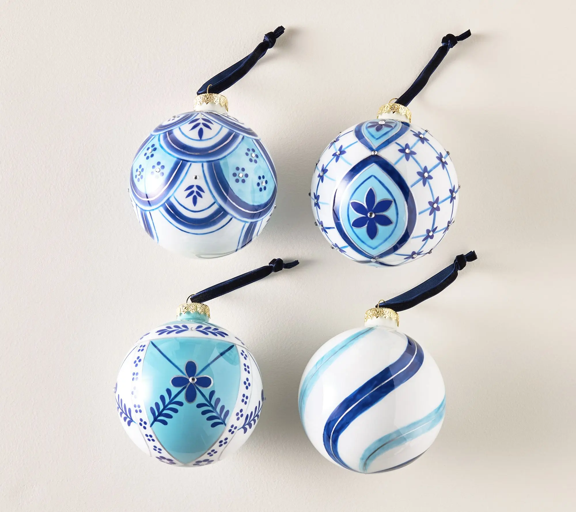 Hotel du Cobb by Dennis Basso S/4 Handpainted Glass Ball Ornaments