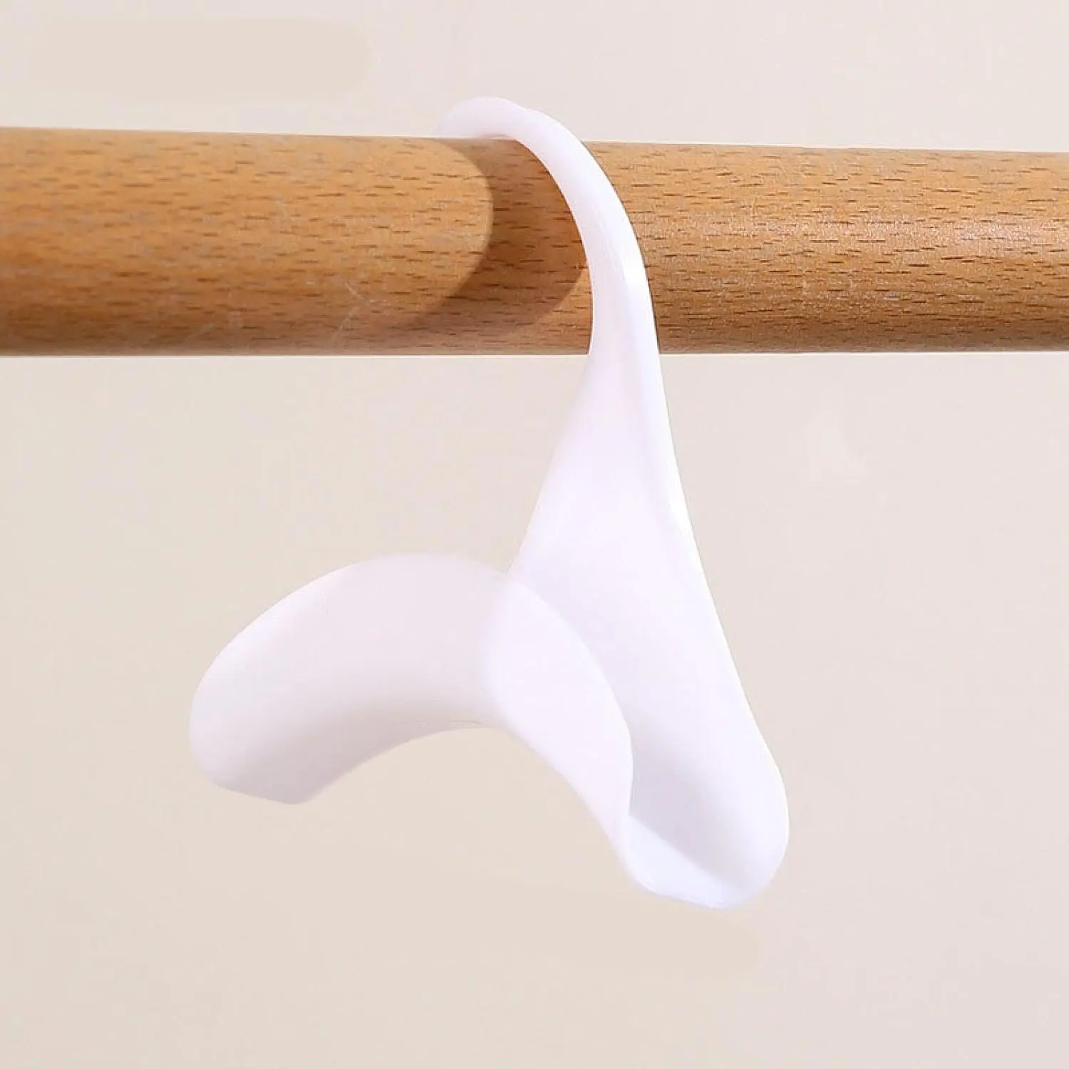 Disposable 2-Pack Arch Hanging Bag Hangers with Double Sided Hooks, Home Organizer Hook, Hat Organizer, Space-Saving Household Storage for Handbags, Small Luggage