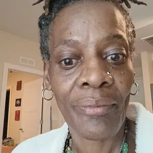 Green Aventurine & Tiger Eye Money Attraction Necklace, Natural Healing Crystal Pendant for Wealth & Prosperity, Long Chain Sweater Necklace, Ideal Gift Jewelry for Men and Women, Jewelry Charms for Anniversary, Vacation &Theme Parties