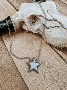 Dainty Short Metal-Coated White Star Necklaces - Star Pendant, Metal-Coated Chain, and Charm for Daily Wear