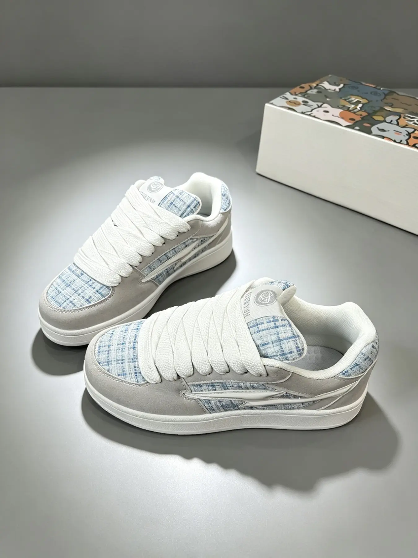 New Four Seasons Blue Plaid Thick Sole Board Shoes, Couples' Casual Sports Sneaker Shoes, Anti-Slip Soft Bottom, Nonslip Trainers, Unisex Fashion Canvas Shoes