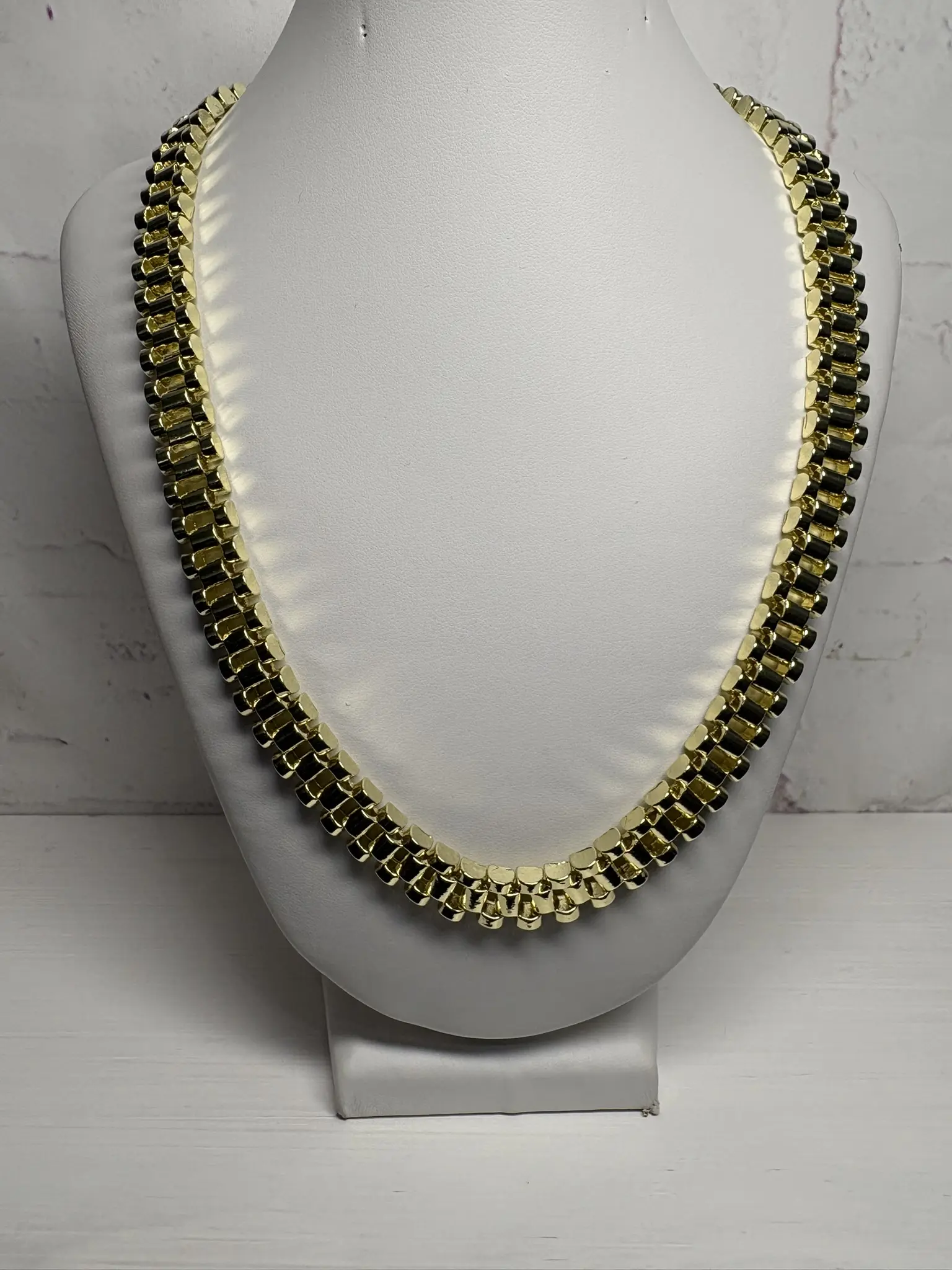 CEO Necklace 10mm