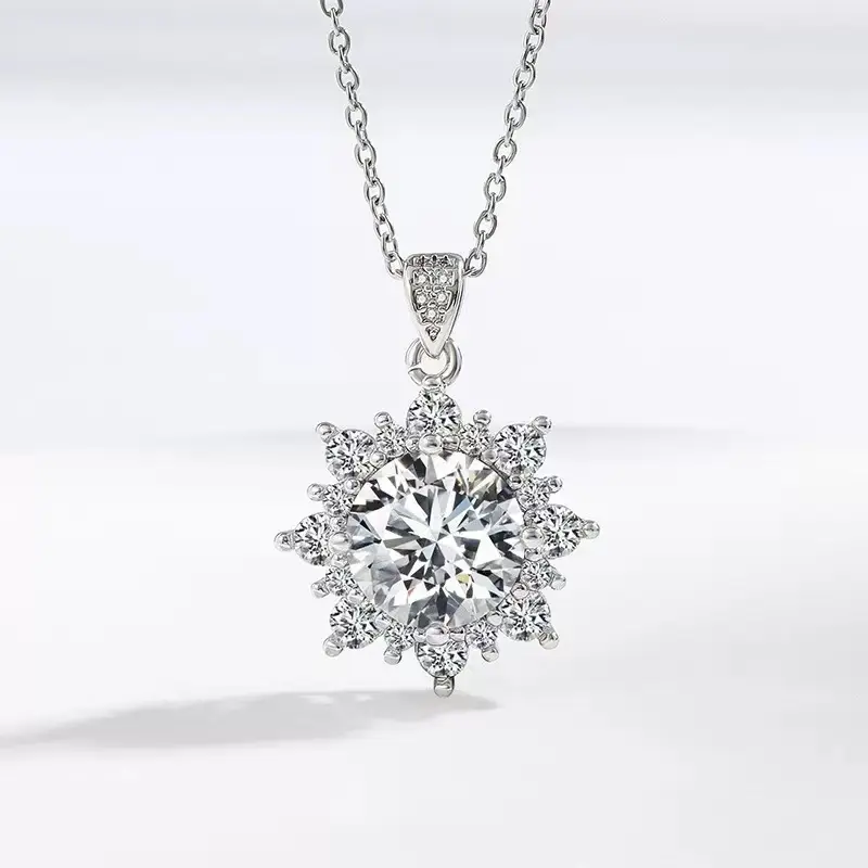 Women's Dainty Minimalist Snowflake Necklace in 925 Sterling Silver, Sparkling Cubic Zirconia Pendant on a Beaded Chain for Daily Wear sohochic