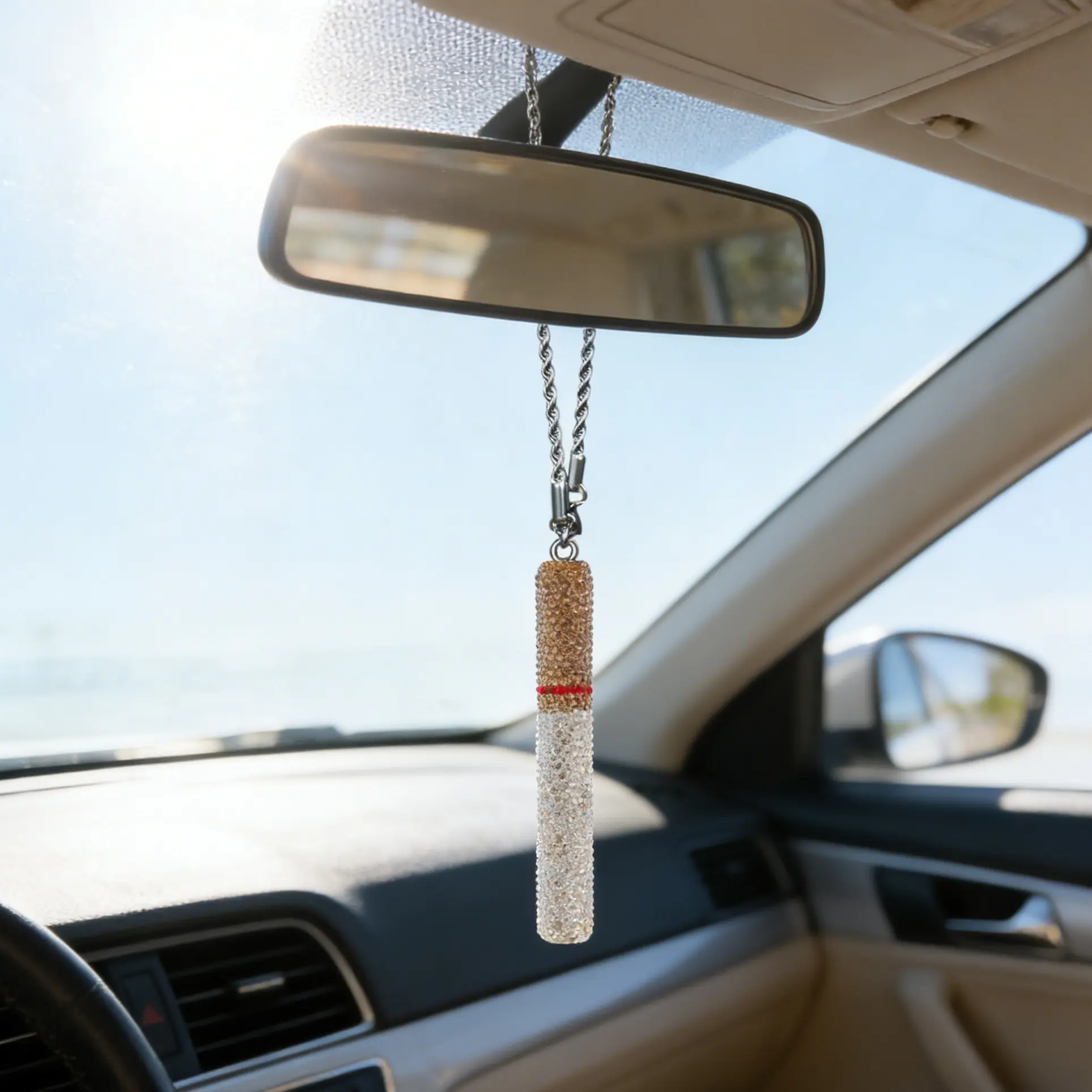 Full Drill Simulated Cigarette Hanging Ornament, Car Interior Decorative Keychain, Sparkling Diamond Luxury Rearview Mirror Decoration, Boujee Car Accessories, Car Interior Ornaments, Automotive Decorative Accessories, Rhinestone Car Decoration