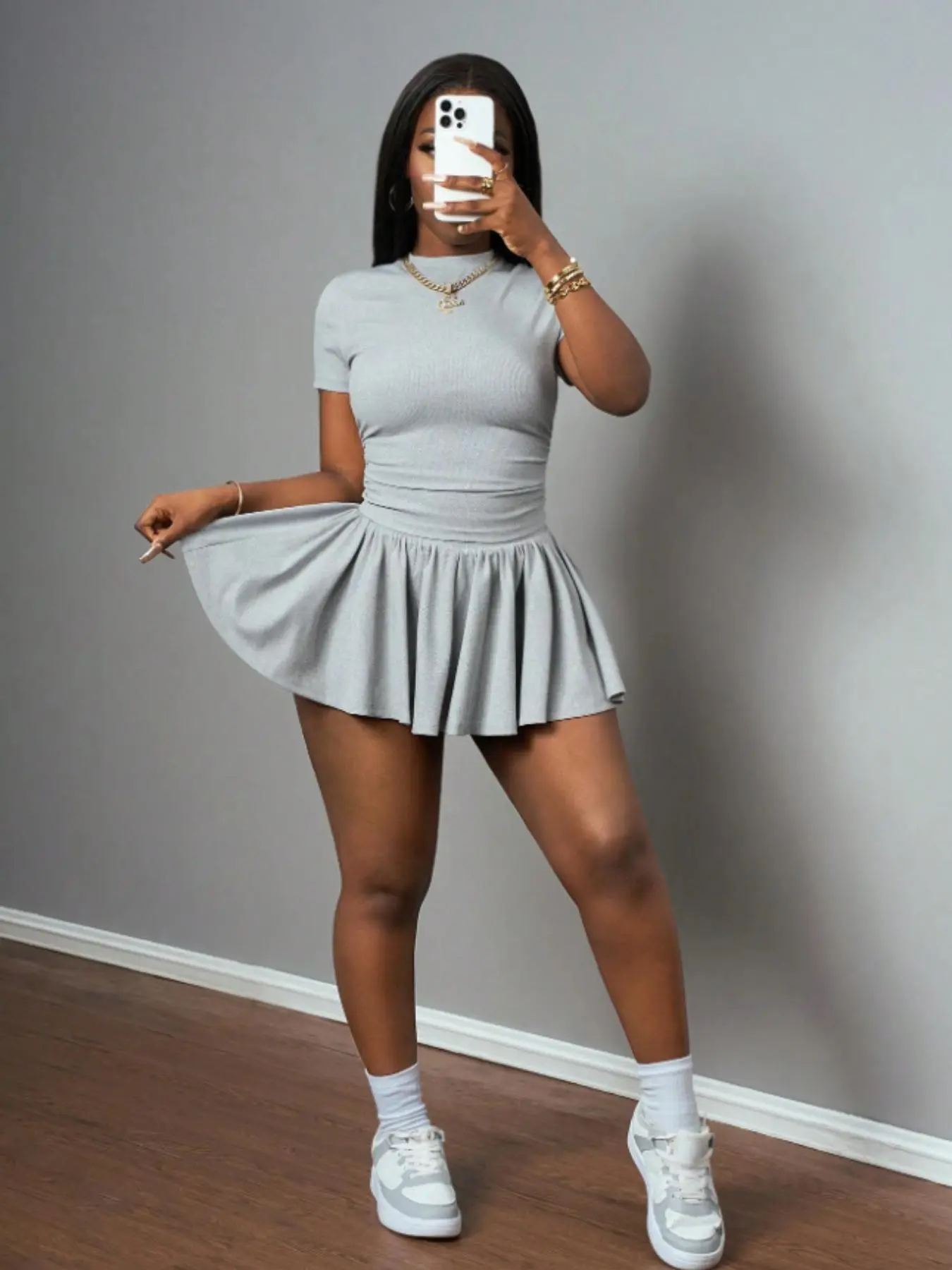 Women's Casual Summer Sports Style Round Neck Short Sleeve T-Shirt + Umbrella Skirt Set Outfit, Two-Piece Knit Fabric, All Seasons Clothes