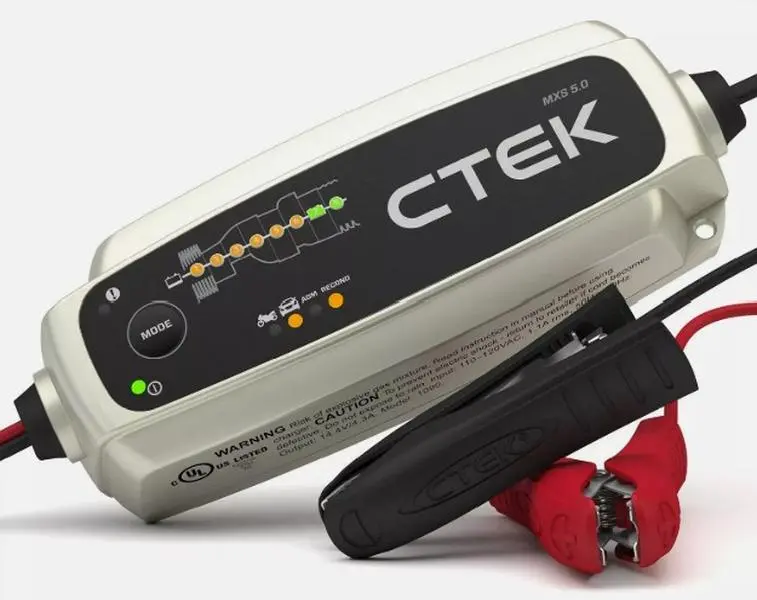 CTEK MXS 5.0 Fully Automatic 4.3 amp Multifunctional Car Battery Charger and Maintainer 12V