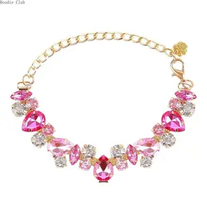 Luxury Pearl & Crystal Pet Collar Necklace for Small Dogs Cats Adjustable Princess Choker Metal Pendant Pet Jewelry Fashion Elegant Dog Cat Accessories Gift