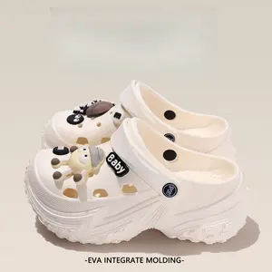 Bdhjydb Women's Clogs Summer Outdoor Wear 2026 Fashionable Internet-Famous Versatile Thick-Soled Beach Sandals, Women Shoes