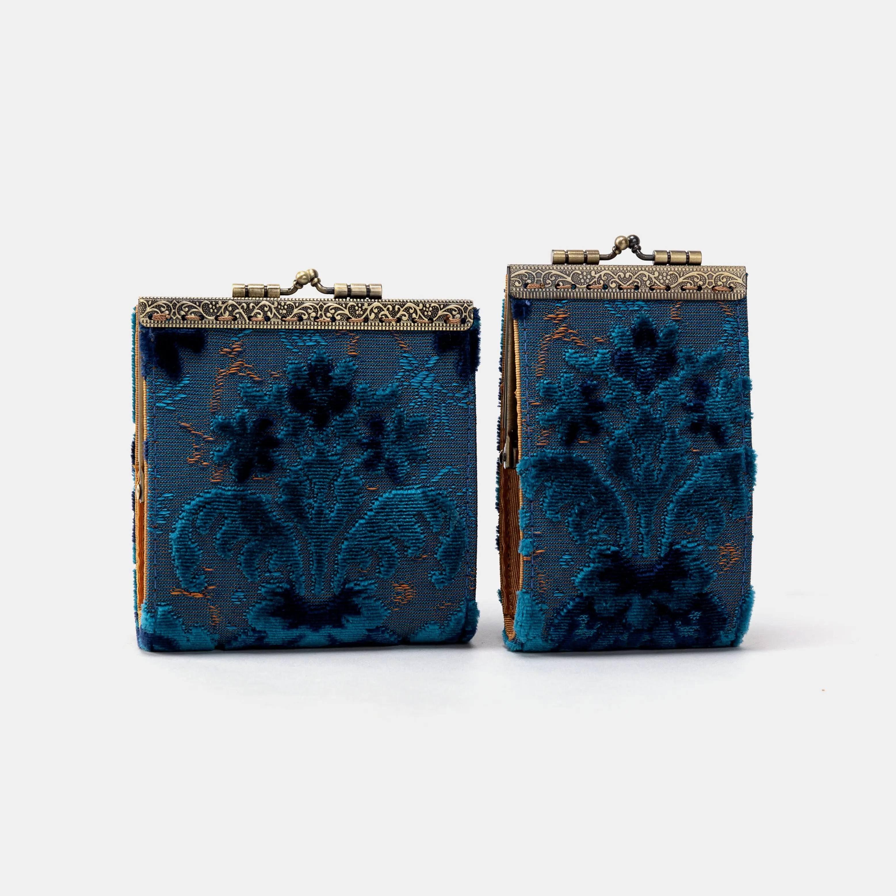 Burnout Velvet Revival Aqua Card Wallet Credit Card Organizer