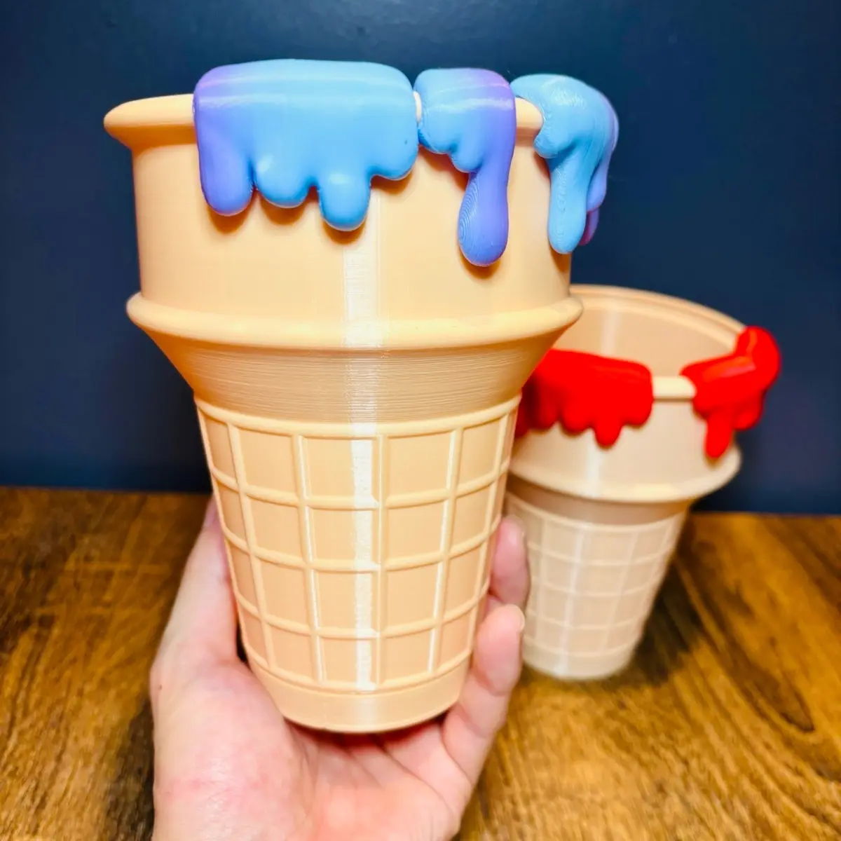 Large Ice Cream Cone Indoor Planter Pot with 4 Drips for Medium-Sized Plants